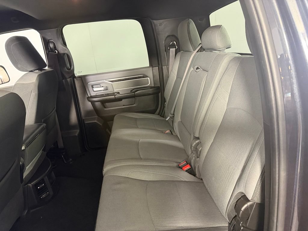 Used 2022 RAM 3500 Big Horn w/ Level 1 Equipment Group AWD/4WD image 24