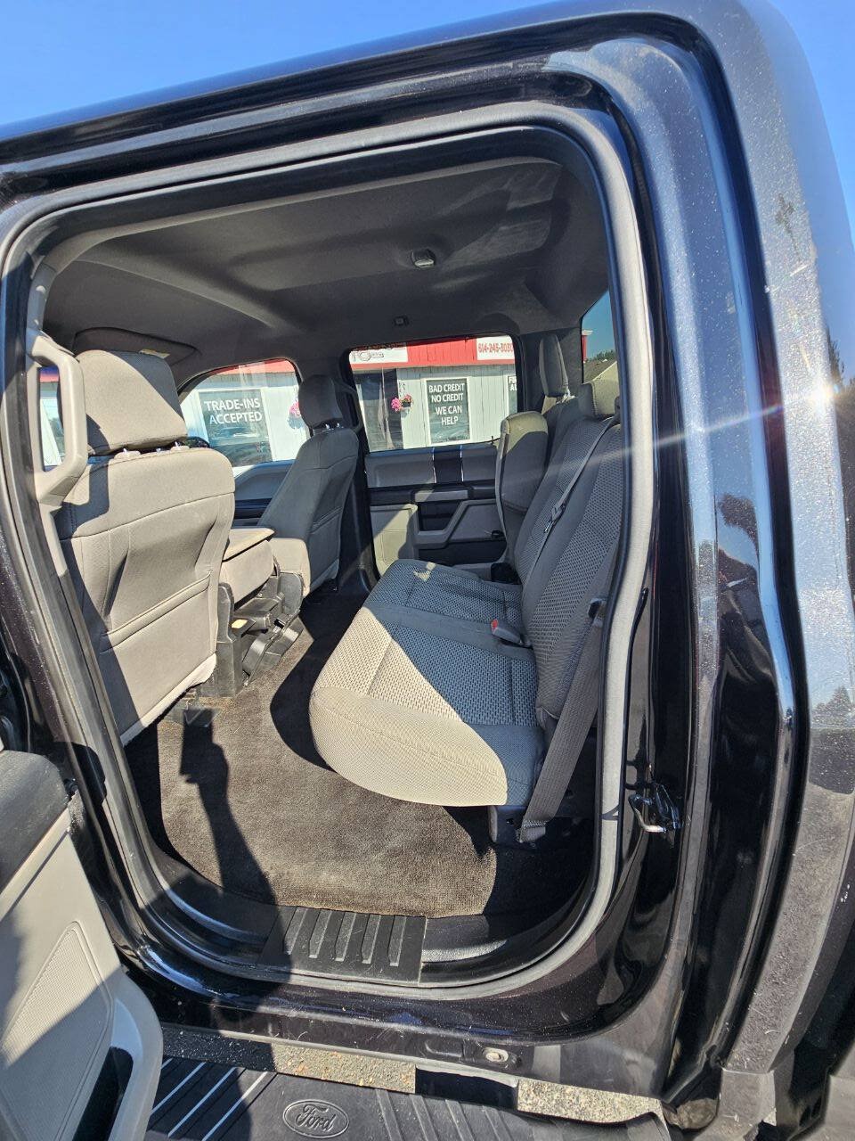 Used 2015 Ford F150 XLT AWD/4WD image 19