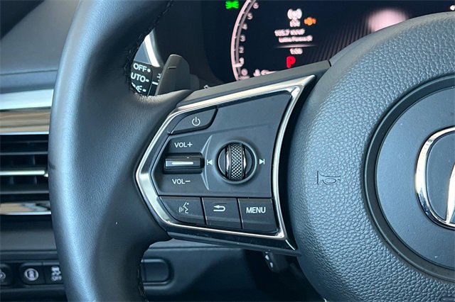 Certified 2025 Acura MDX w/ Technology Package image 28