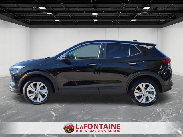 Used 2024 Buick Encore GX Preferred w/ Comfort Package AWD/4WD image 5