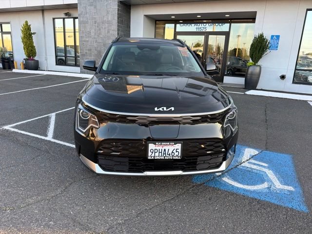 Used 2024 Kia Niro Wind FWD image 2