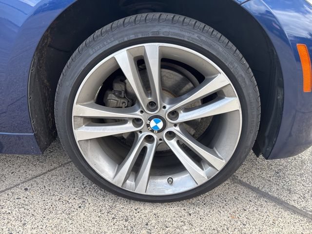 Used 2017 BMW 330i Sedan RWD image 13