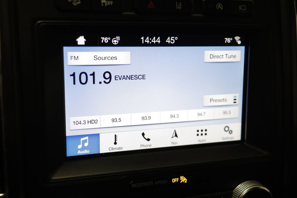 Used 2019 Ford Expedition Limited w/ Equipment Group 302A image 9