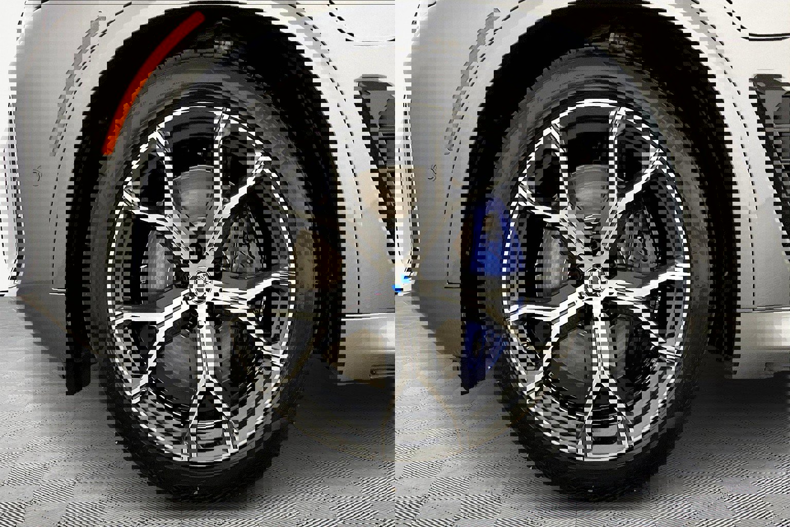 New 2026 BMW X5 xDrive50e image 16