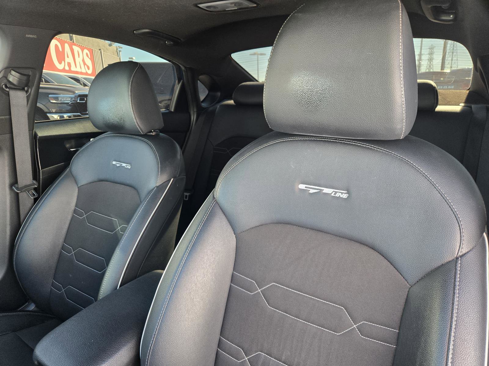 Used 2023 Kia Forte GT-Line w/ GT-Line Premium Package image 24