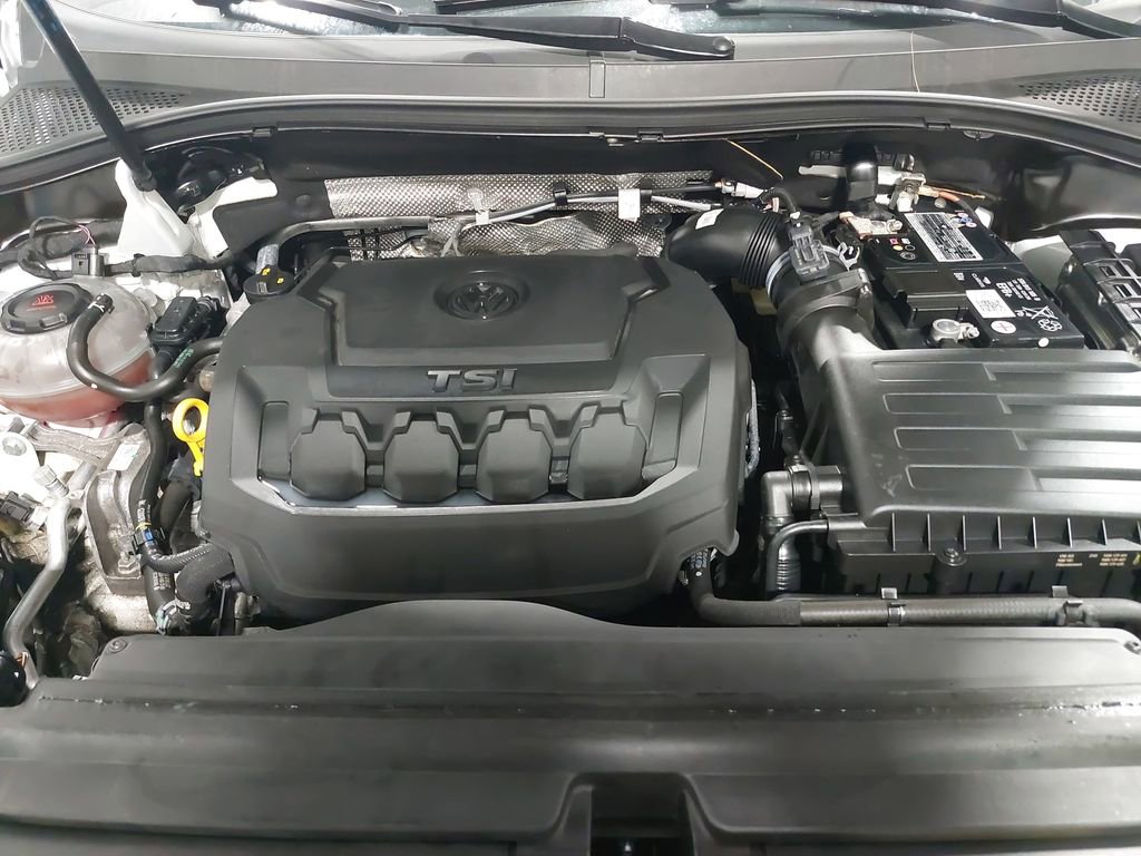 Used 2022 Volkswagen Tiguan SE image 31
