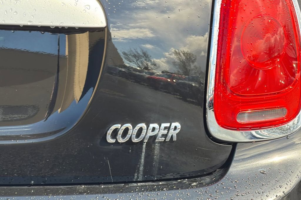 Used 2015 MINI Cooper 2-Door Hardtop image 22