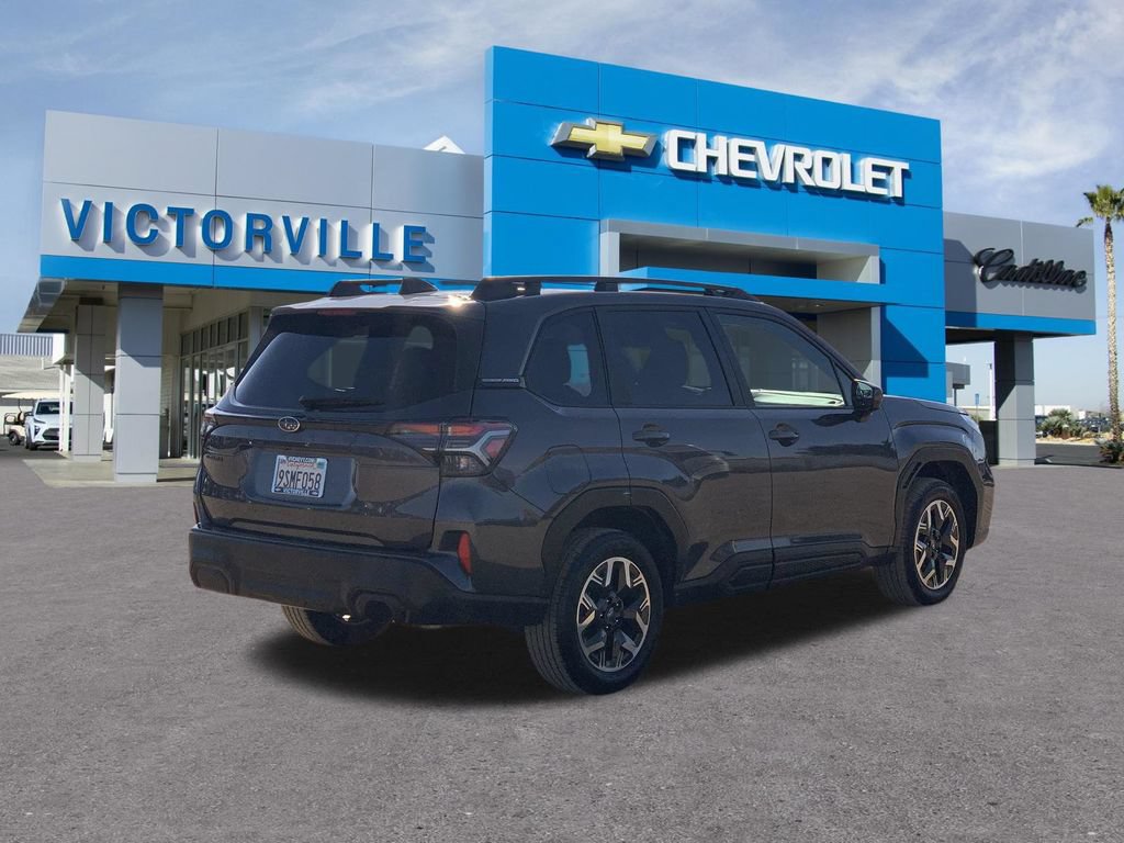 Used 2025 Subaru Forester Premium w/ Convenience Package #1 AWD/4WD image 11
