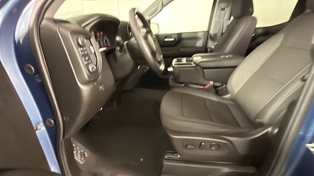 Used 2024 Chevrolet Silverado 1500 Custom w/ LPO, Dark Essentials Package AWD/4WD image 11
