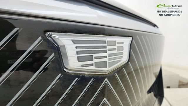 Used 2024 Cadillac Lyriq Tech RWD image 16