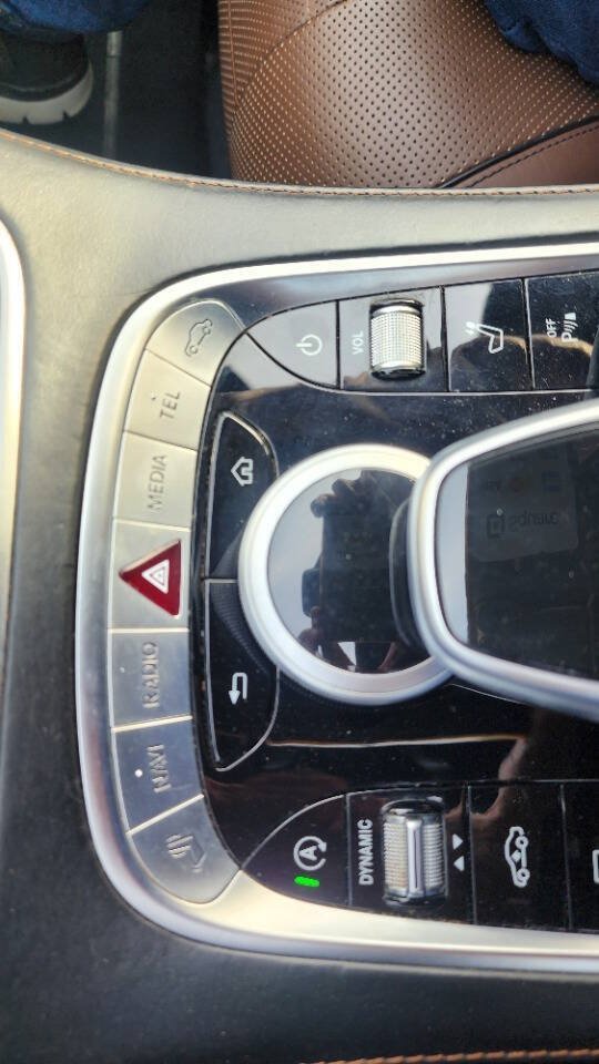 Used 2018 Mercedes-Benz S 560 Sedan image 90