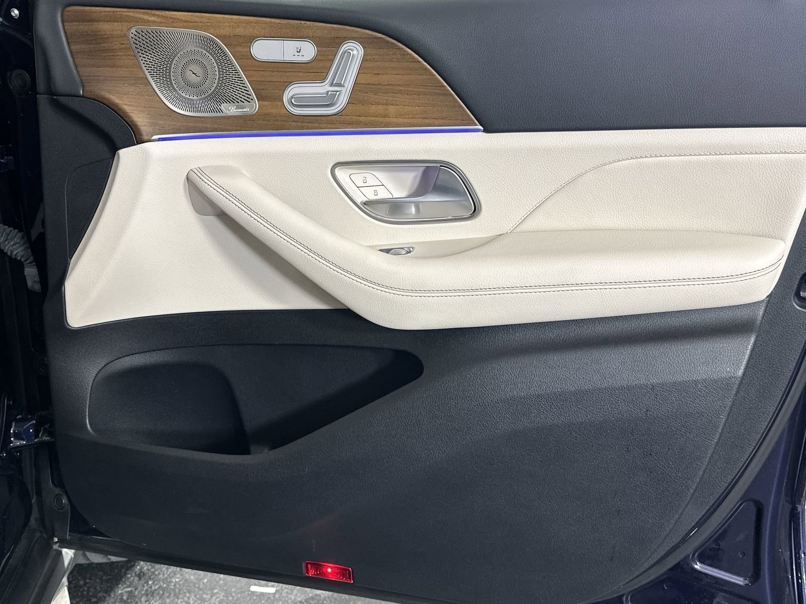 Used 2021 Mercedes-Benz GLE 350 w/ Premium Package image 35