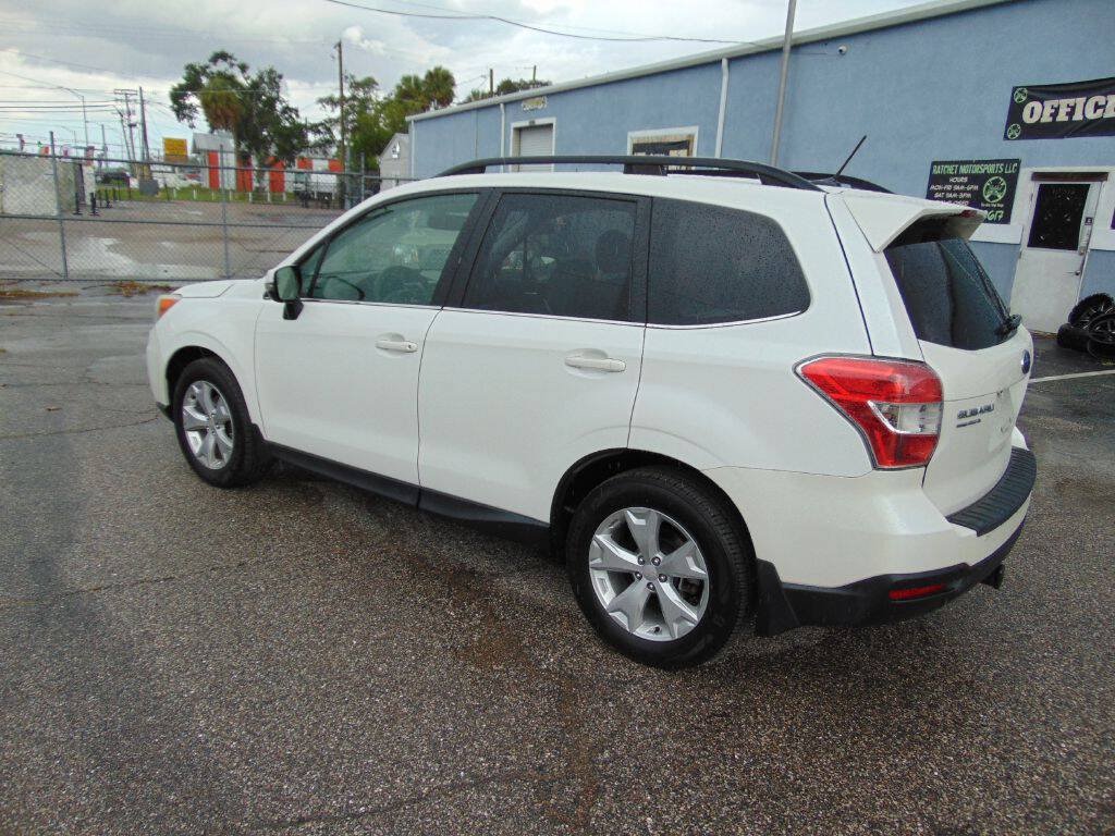 Used 2014 Subaru Forester 2.5i Touring AWD/4WD image 3