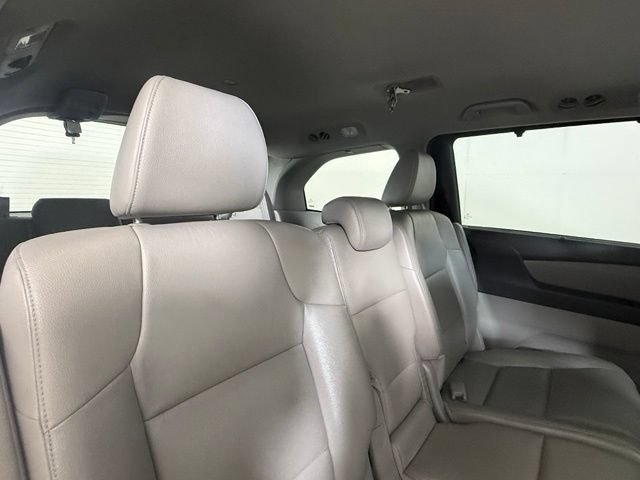 Used 2016 Honda Odyssey EX-L image 19