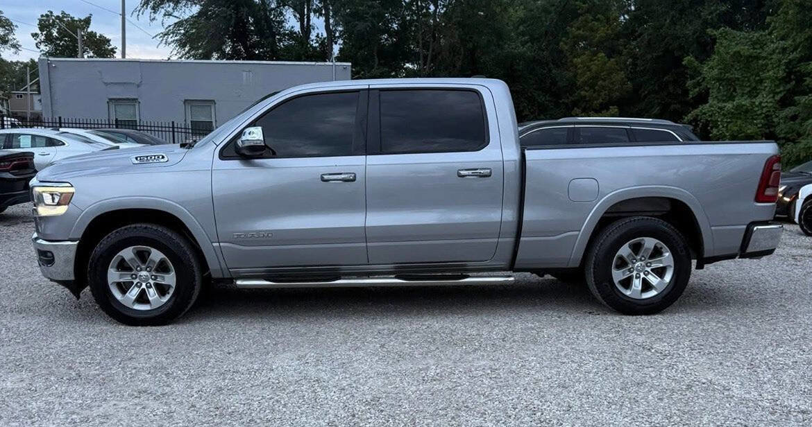 Used 2019 RAM 1500 Laramie image 3