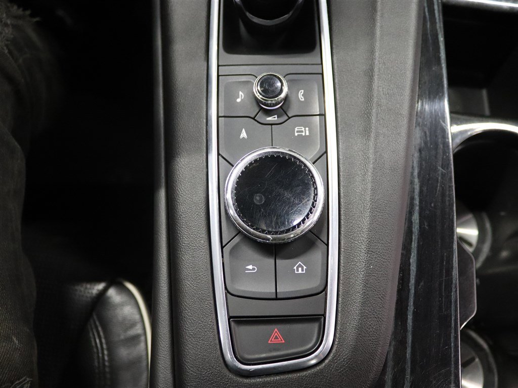 Used 2021 Cadillac Escalade Sport w/ Driver Assist Tech Package image 37