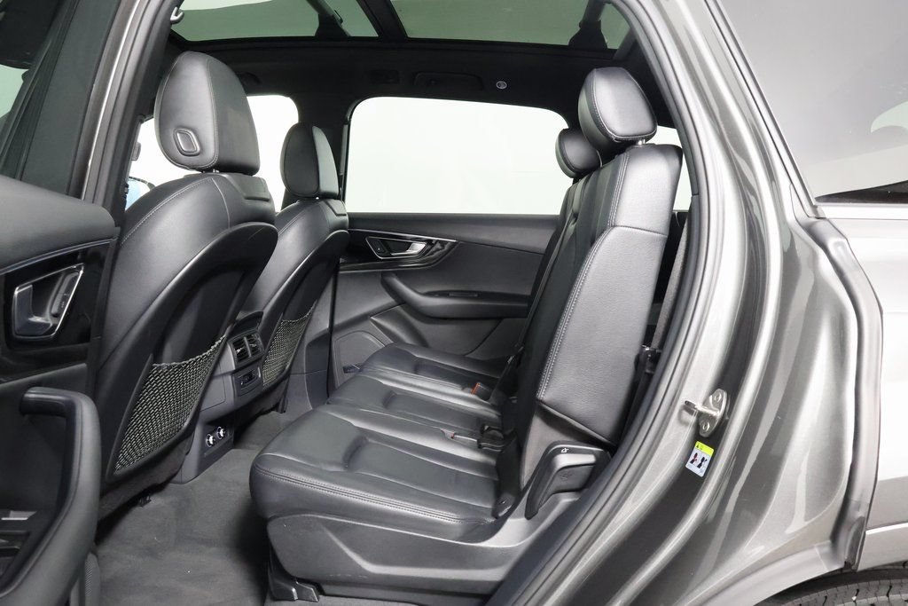 Used 2019 Audi Q7 3.0T Premium Plus AWD/4WD image 11