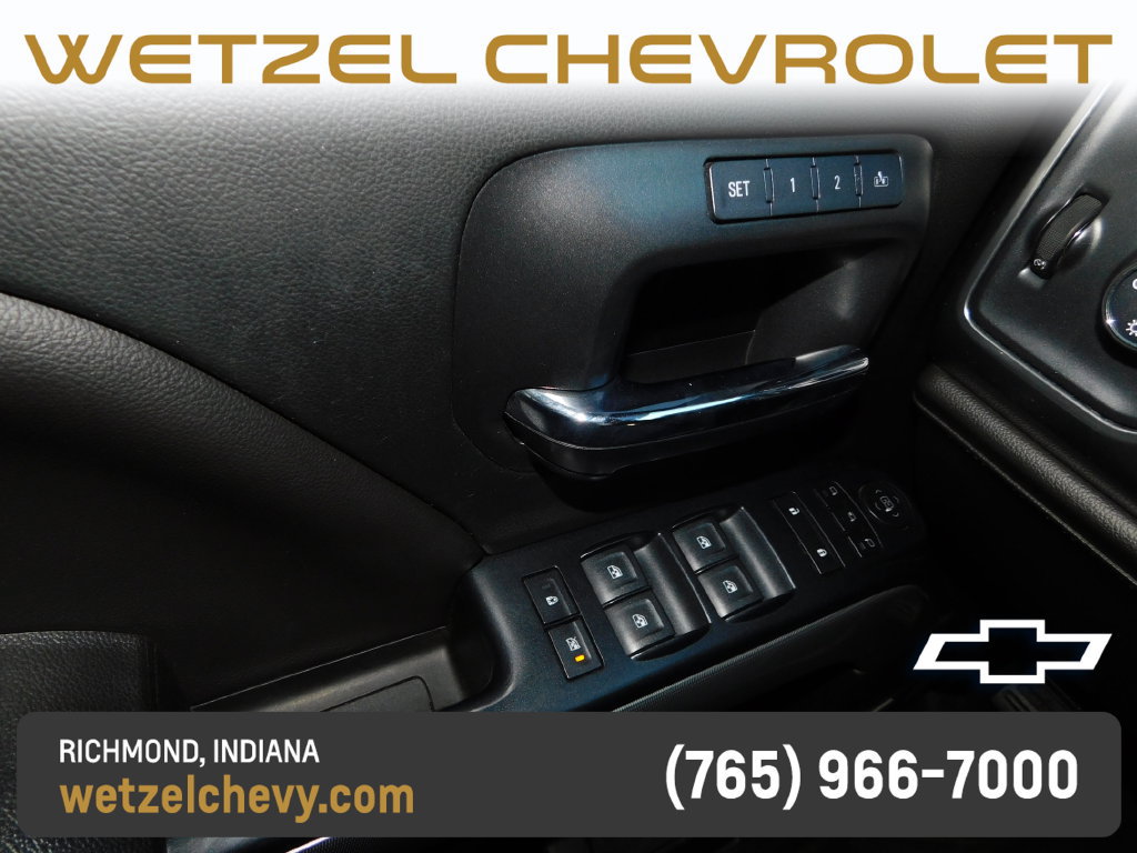 Used 2017 Chevrolet Silverado 2500 LTZ w/ Duramax Plus Package AWD/4WD image 28