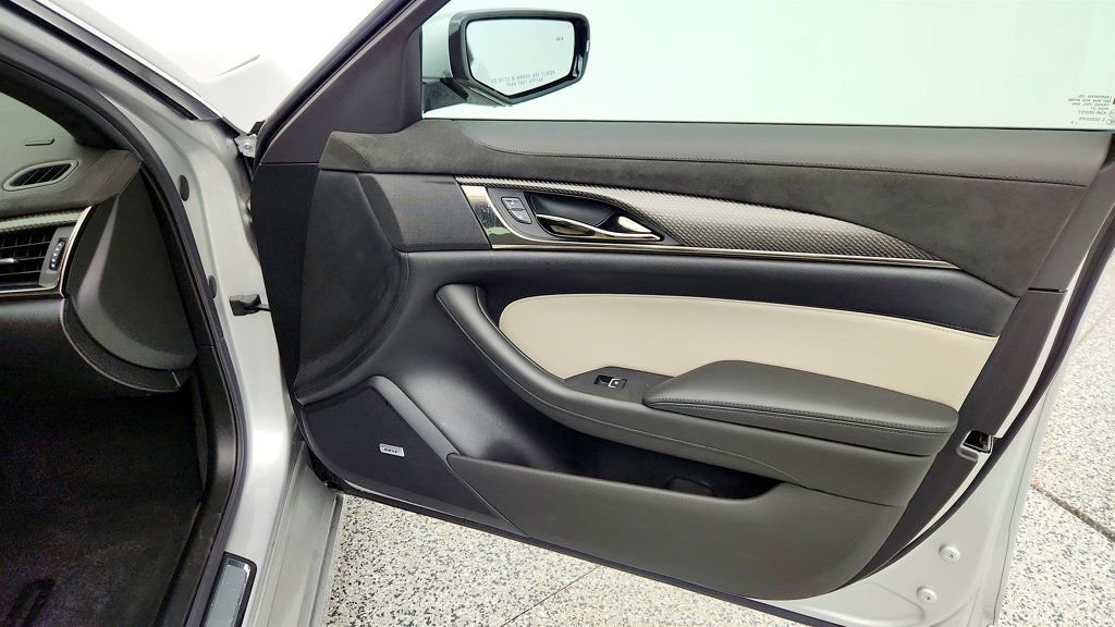 Used 2016 Cadillac CTS V w/ Luxury Package image 24