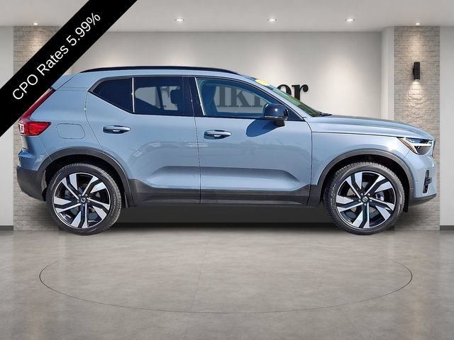 Certified 2023 Volvo XC40 B5 Ultimate w/ Climate Package AWD/4WD image 9