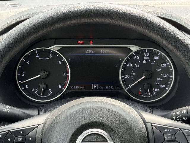 Used 2024 Nissan Sentra SV FWD image 25