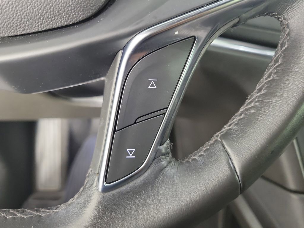 Certified 2023 Cadillac XT5 Luxury image 24