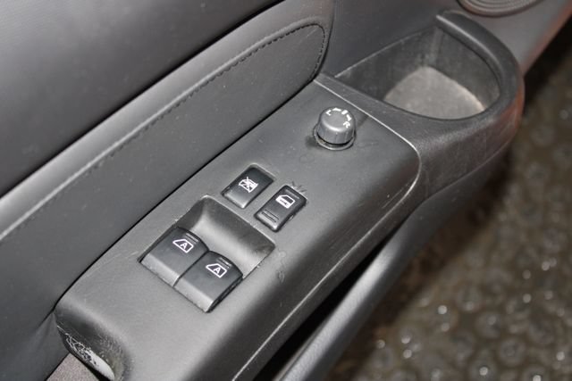 Used 2006 Nissan 350Z Touring w/ (N93) Cargo Convenience Pkg RWD image 12