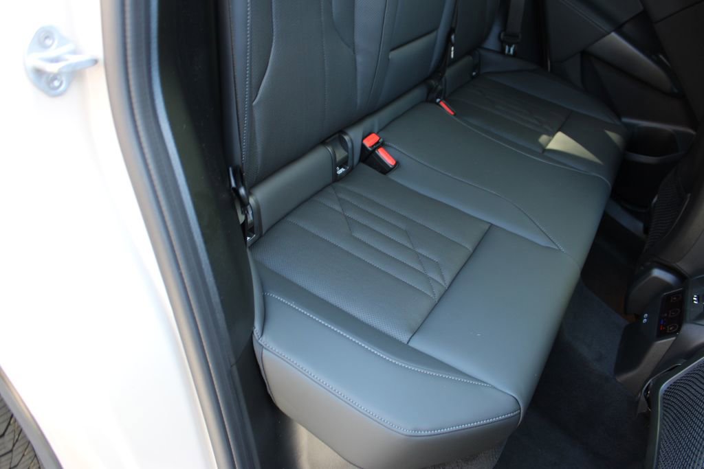 New 2026 BMW X3 xDrive30 w/ Premium Package image 28