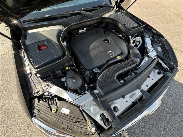Used 2022 Mercedes-Benz GLC 300 image 32