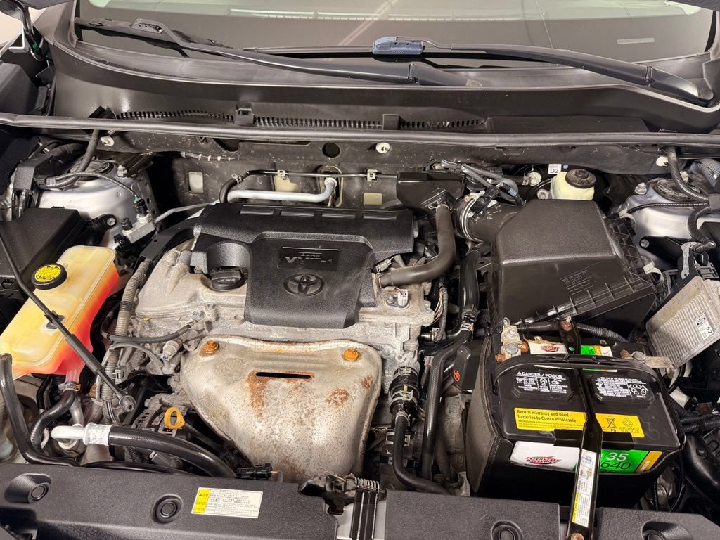 Used 2016 Toyota RAV4 XLE AWD/4WD image 49
