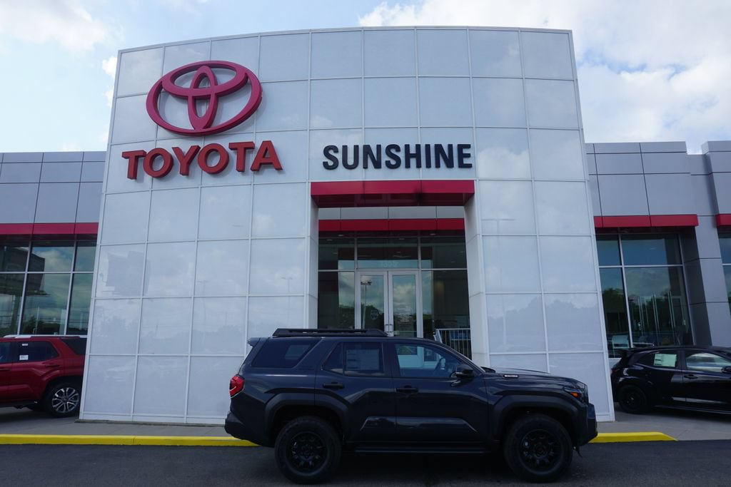 New 2026 Toyota 4Runner TRD Off-Road Premium AWD/4WD image 1