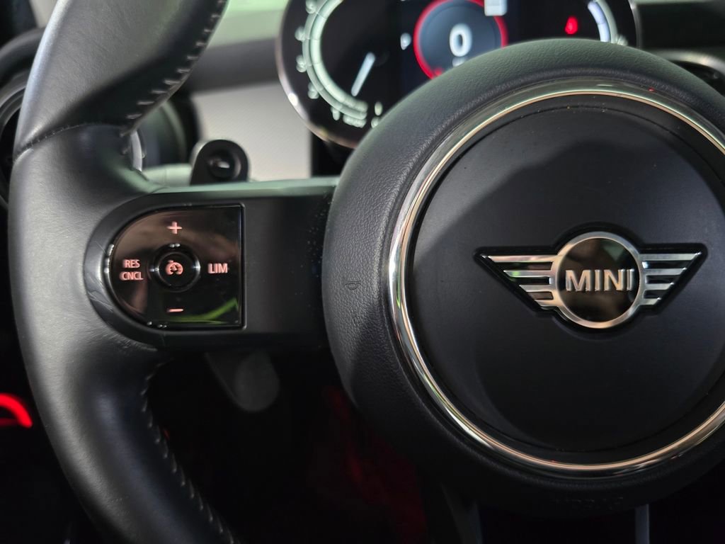 Used 2023 MINI Cooper S image 16
