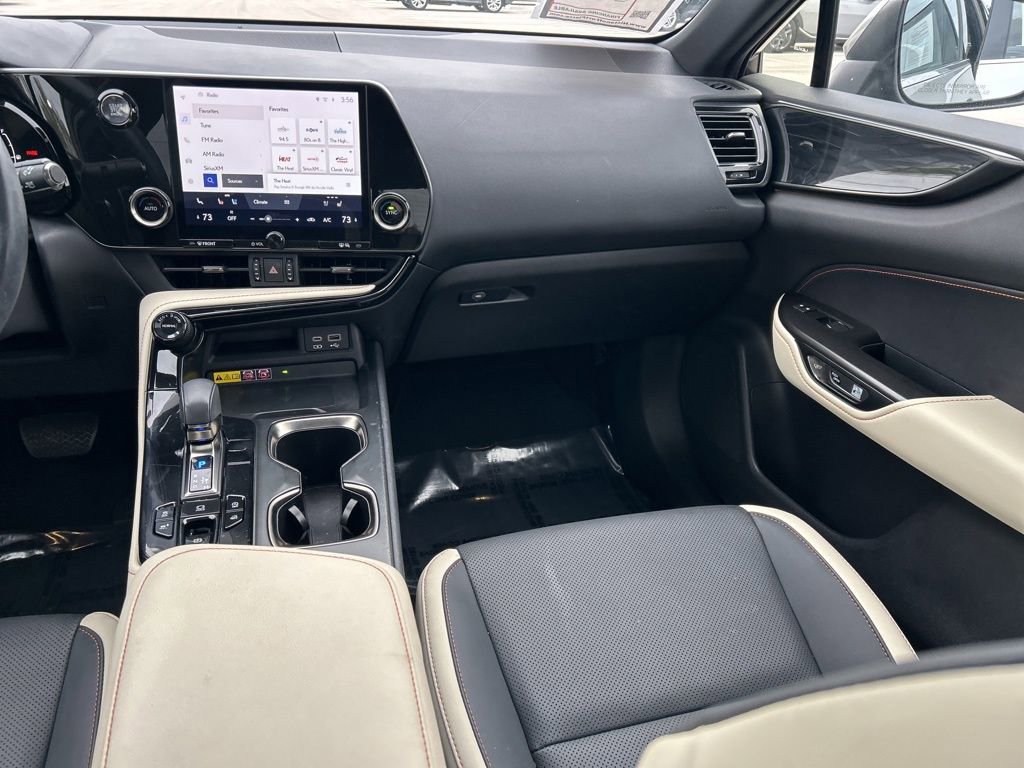 Used 2022 Lexus NX 350 AWD image 12
