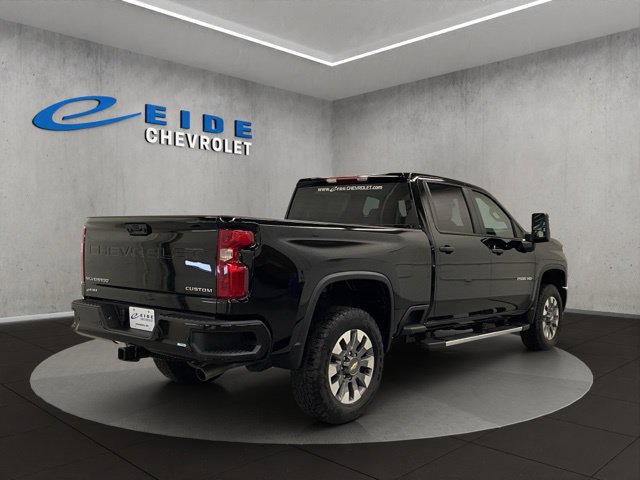 New 2026 Chevrolet Silverado 2500 Custom w/ Custom Value Package AWD/4WD image 8