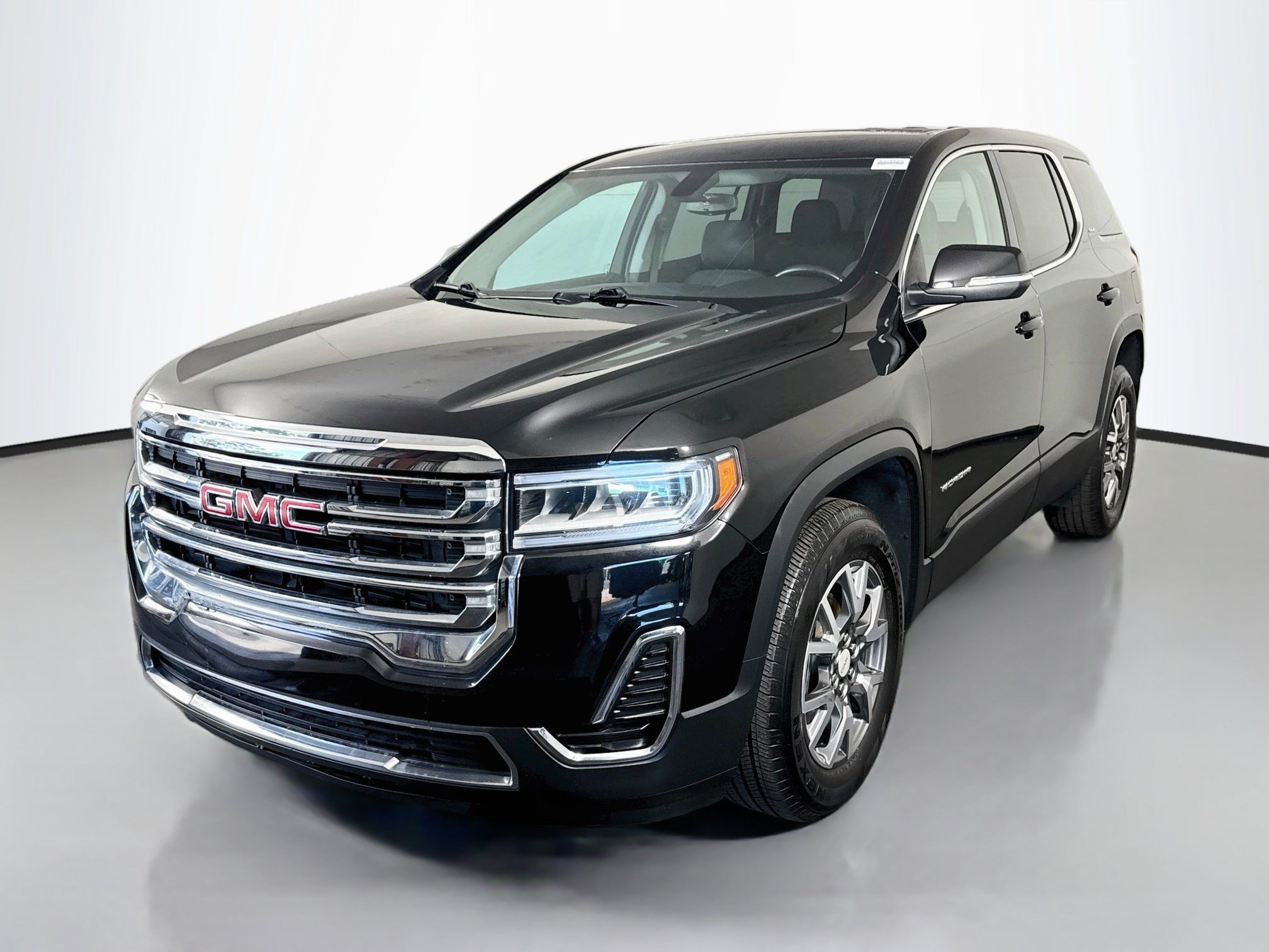 Used 2020 GMC Acadia SLE FWD image 4