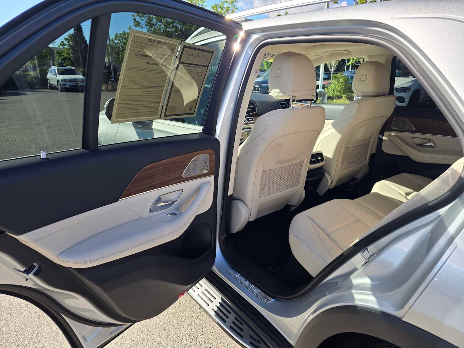 Used 2021 Mercedes-Benz GLE 350 4MATIC image 17