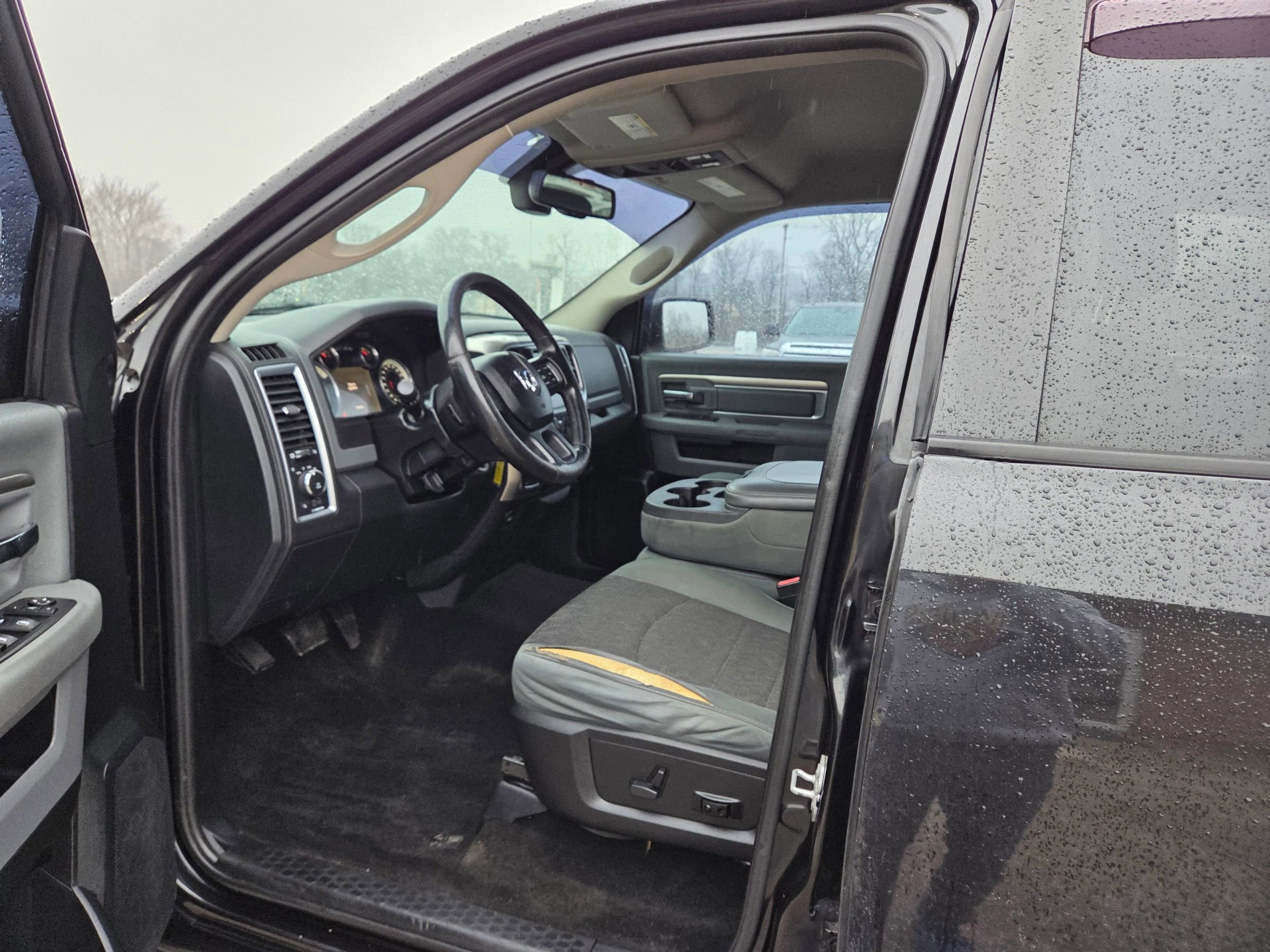 Used 2015 RAM 1500 Big Horn image 11