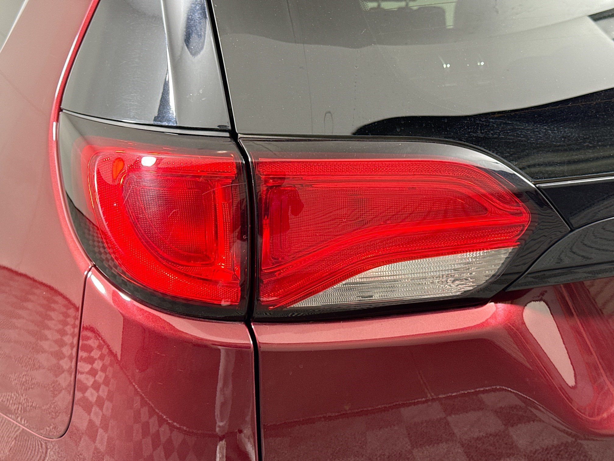 Used 2023 Chrysler Voyager LX FWD image 36