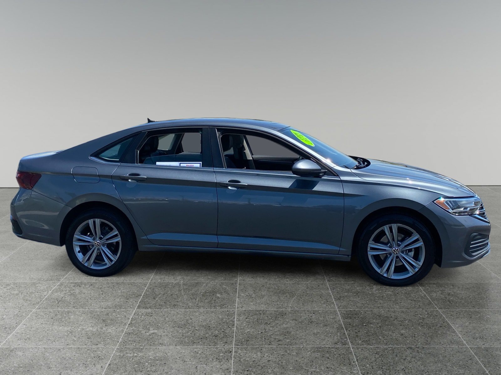 Used 2024 Volkswagen Jetta SE FWD image 6