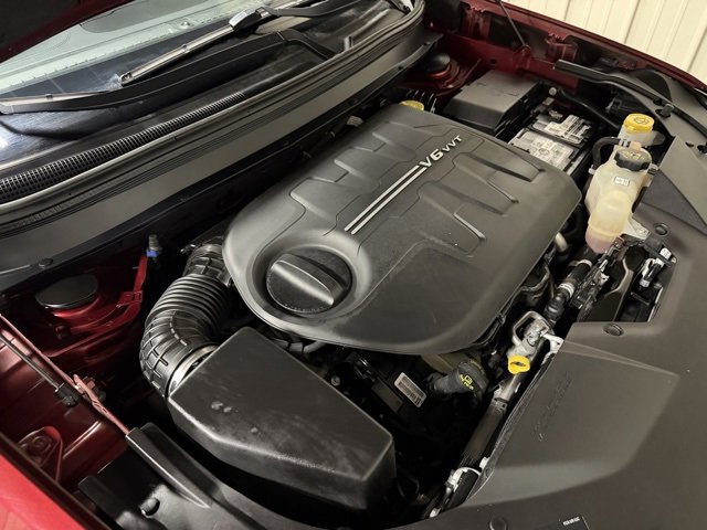 Used 2019 Jeep Cherokee Limited image 44