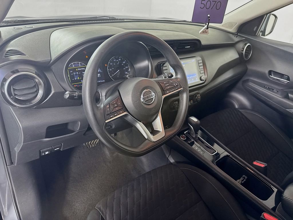 Used 2021 Nissan Kicks SV FWD image 9