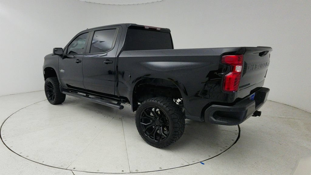 Used 2024 Chevrolet Silverado 1500 LT RWD image 5