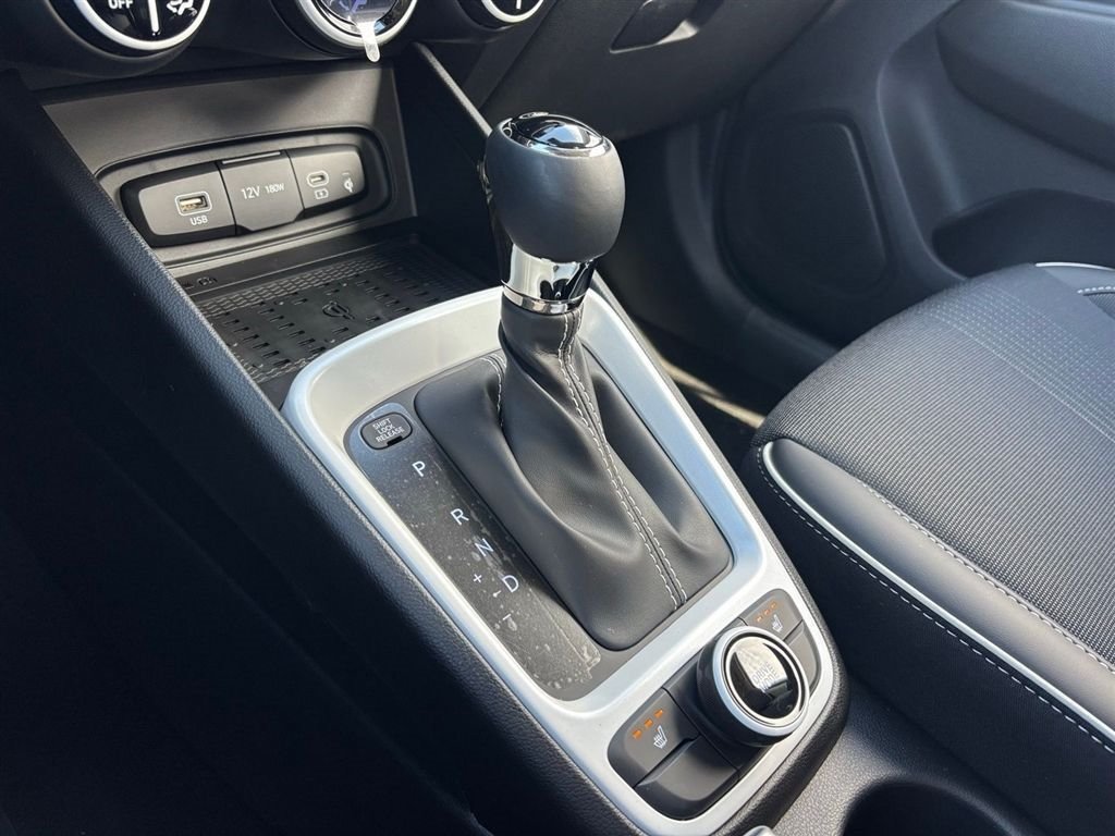 New 2026 Hyundai Venue SEL FWD image 24