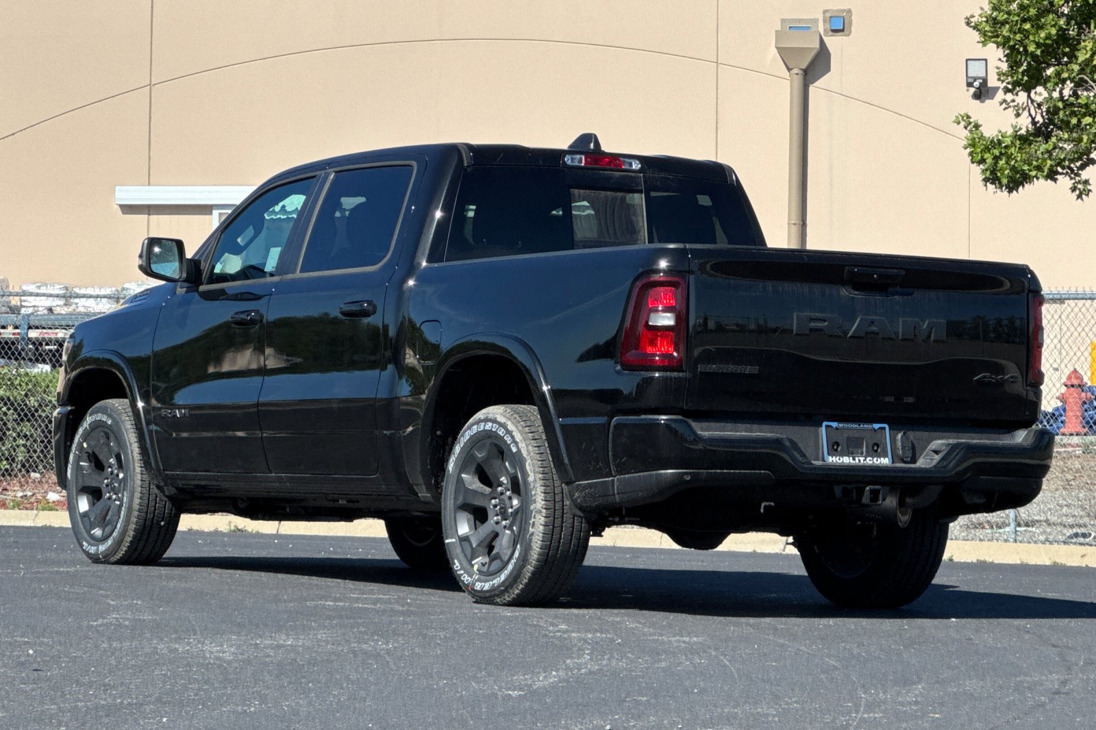 New 2026 RAM 1500 4x4 Crew Cab image 5