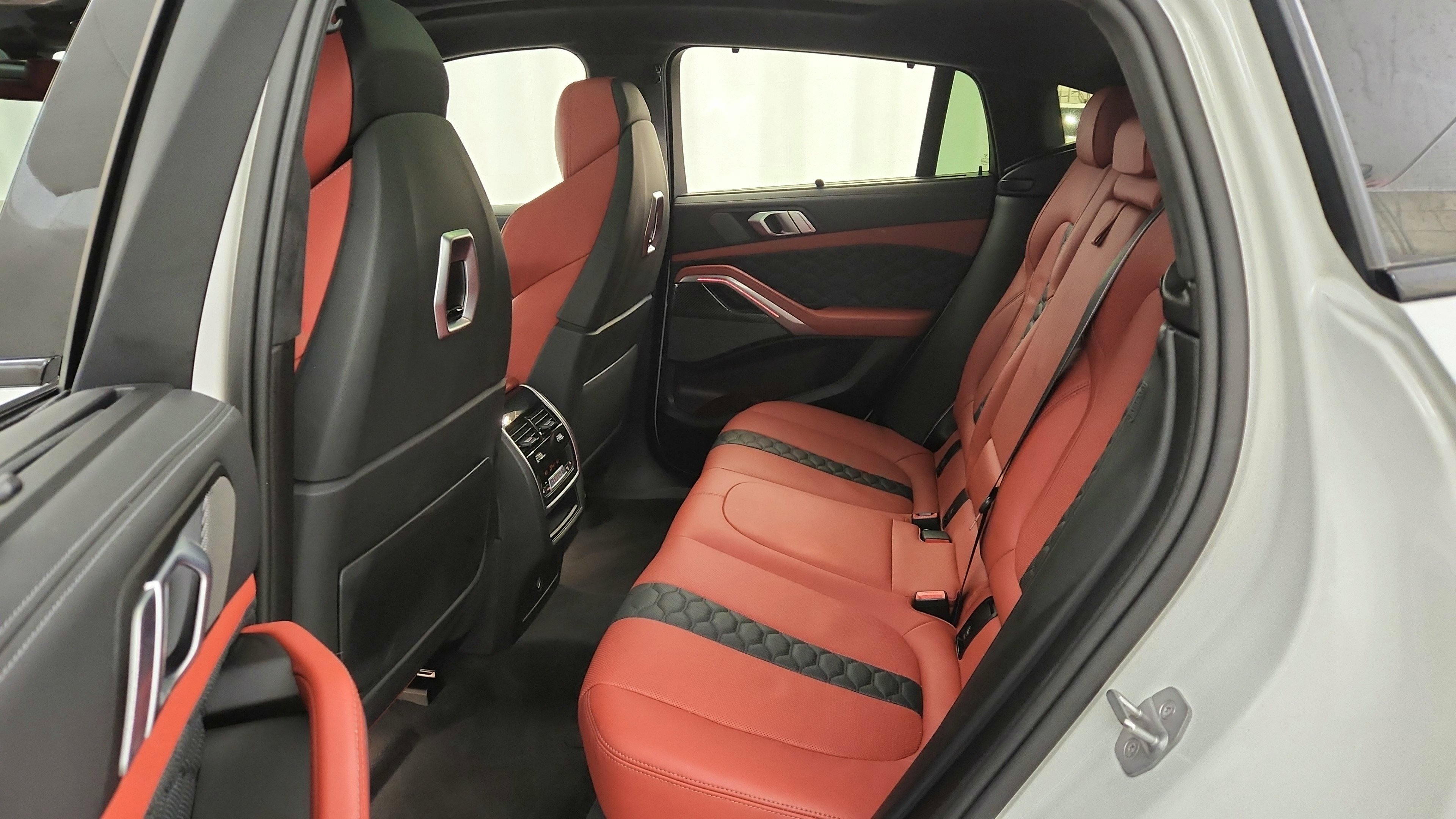 Used 2024 BMW X6 M Competition w/ Executive Package AWD/4WD image 23