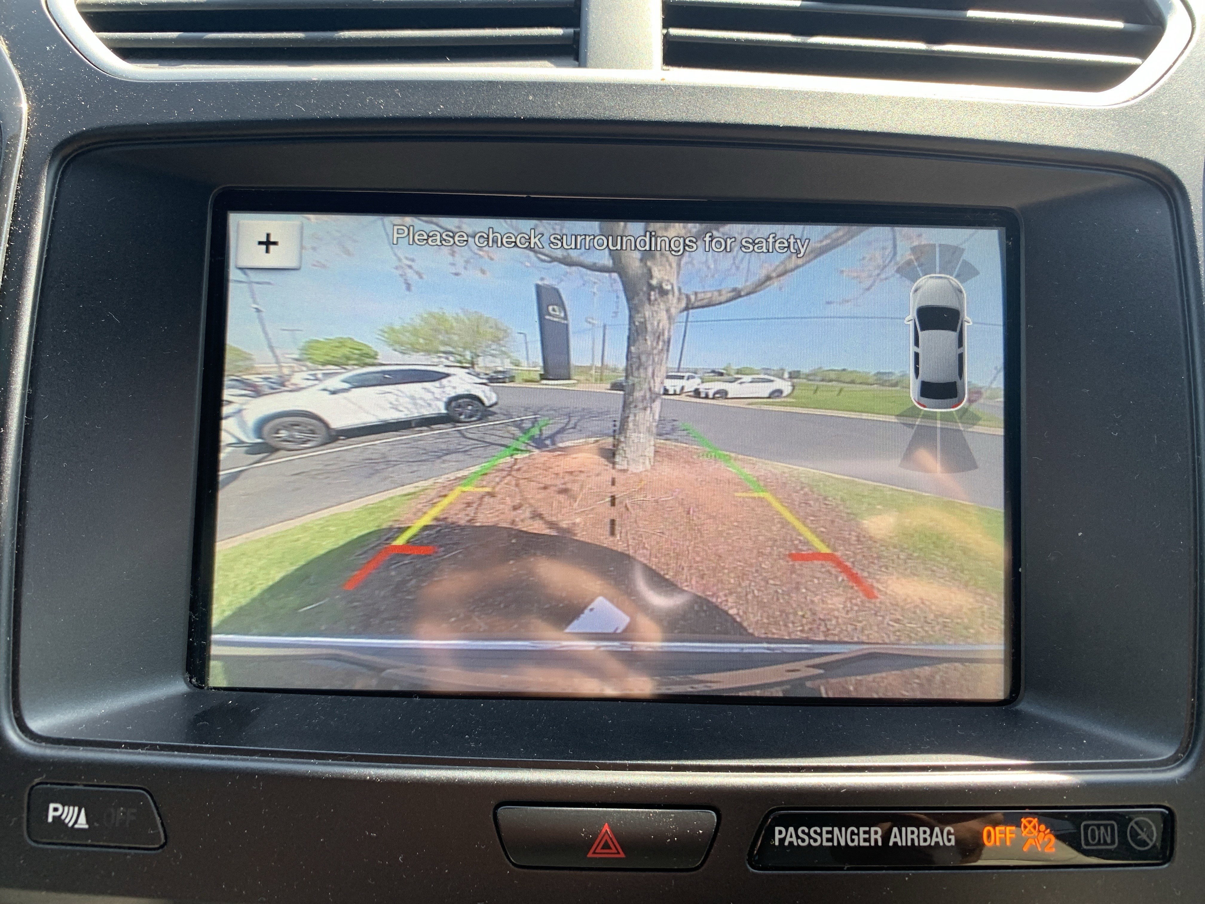 Used 2018 Ford Explorer XLT w/ Equipment Group 202A image 25