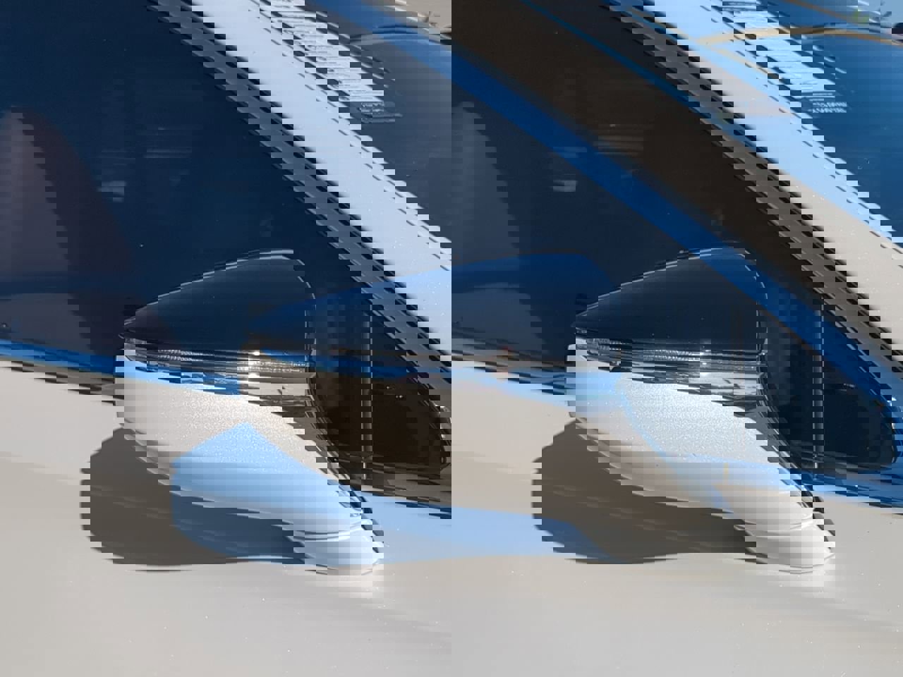 Used 2023 Lexus LS 500 w/ Accessory Package (Z2) image 12