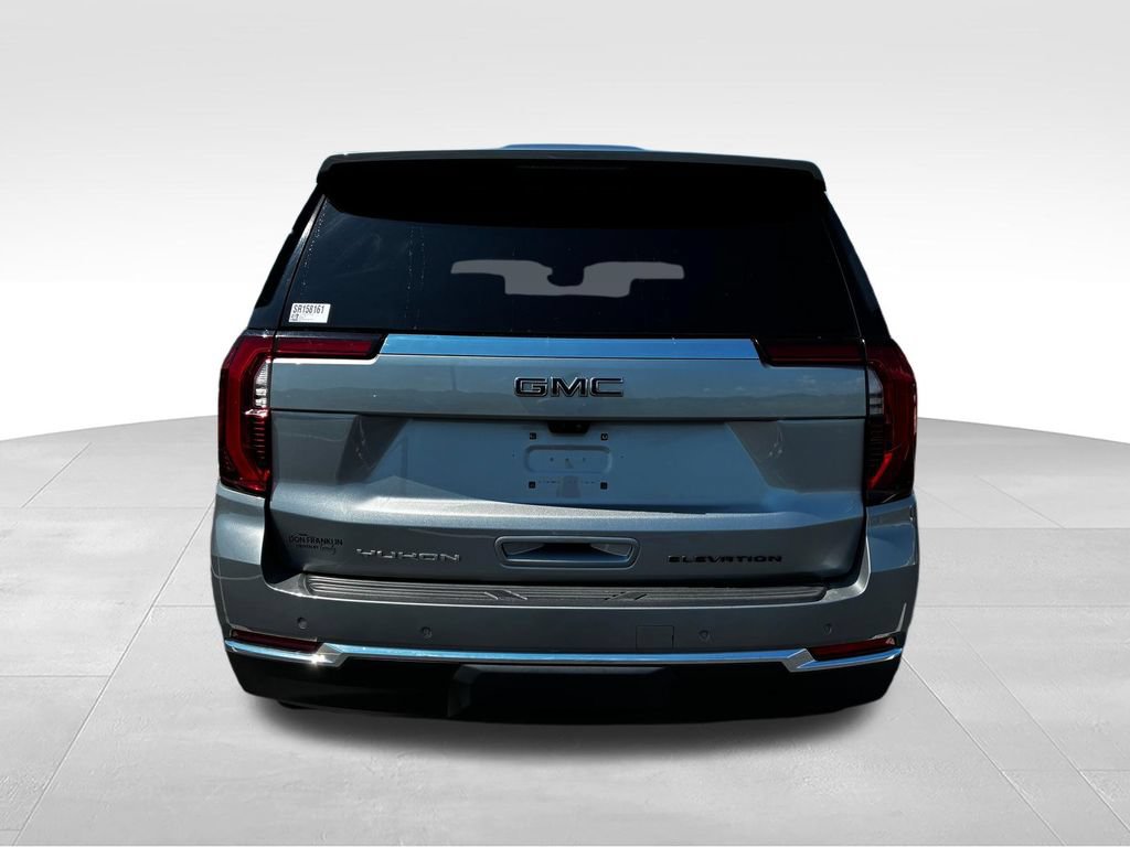 Used 2025 GMC Yukon Elevation w/ Elevation Premium Package AWD/4WD image 3