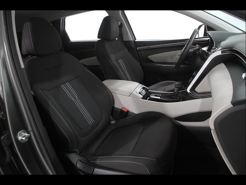 Certified 2023 Hyundai Tucson SEL AWD/4WD image 16