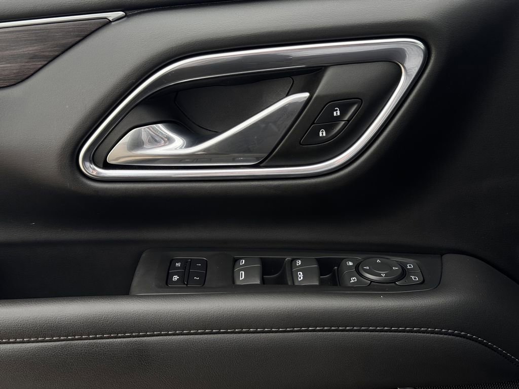 Used 2023 Chevrolet Tahoe Z71 w/ Z71 Off-Road Package image 23